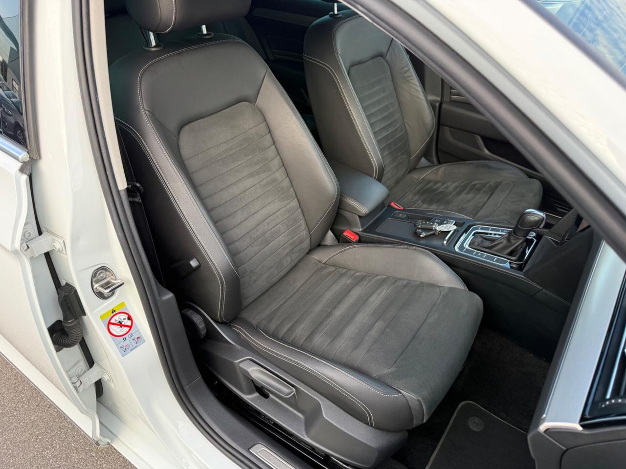 Volkswagen Passat Variant 2.0 TDI SCR 200 CV DSG Executive