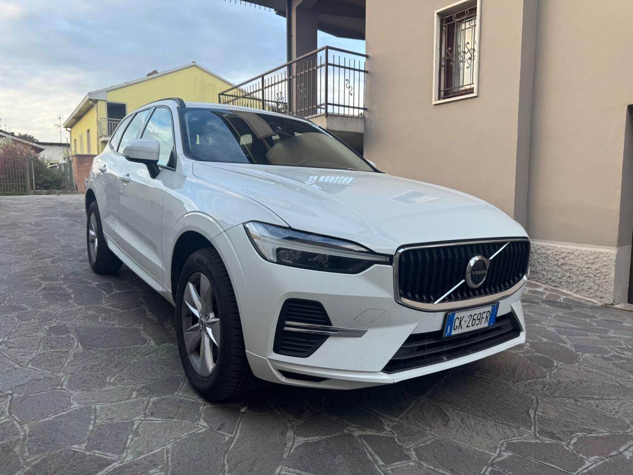Volvo XC 60 XC60 B4 (d) AWD automatico Core