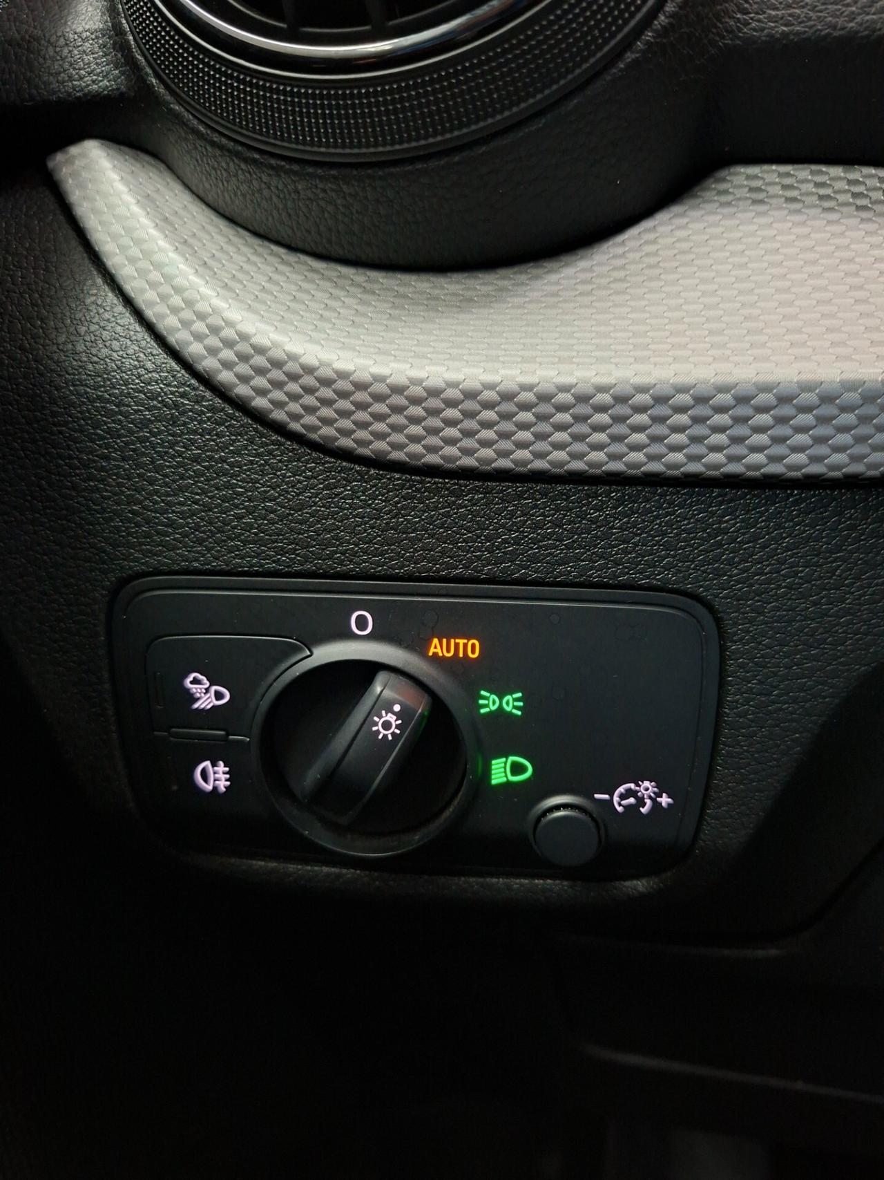 Audi Q2 1.6 TDI 116cv S tronic Sport