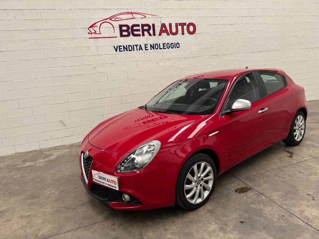 Alfa Romeo Giulietta benzina cambio automatico