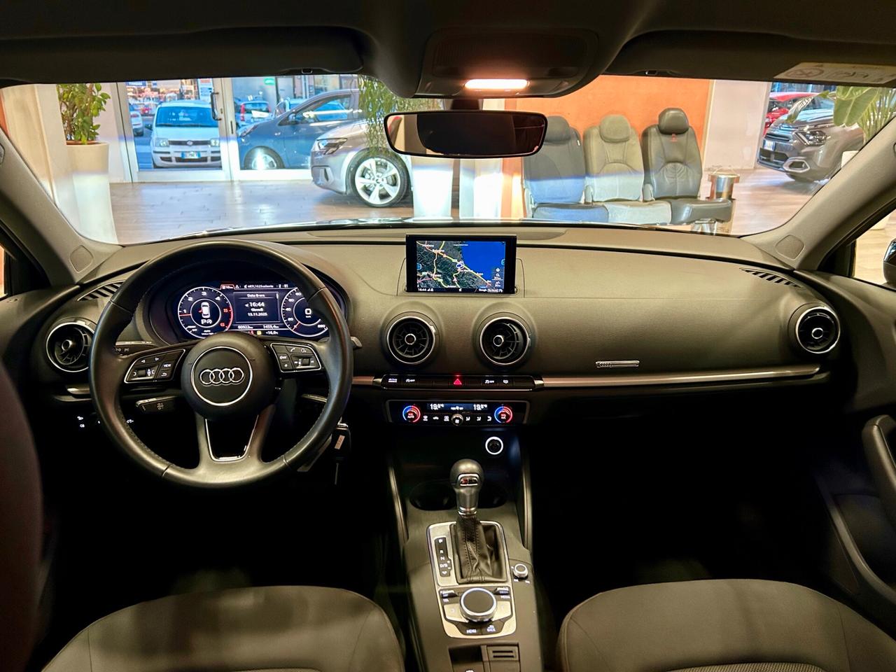 Audi A3 SPB 35 TDI S tronic S-LINE