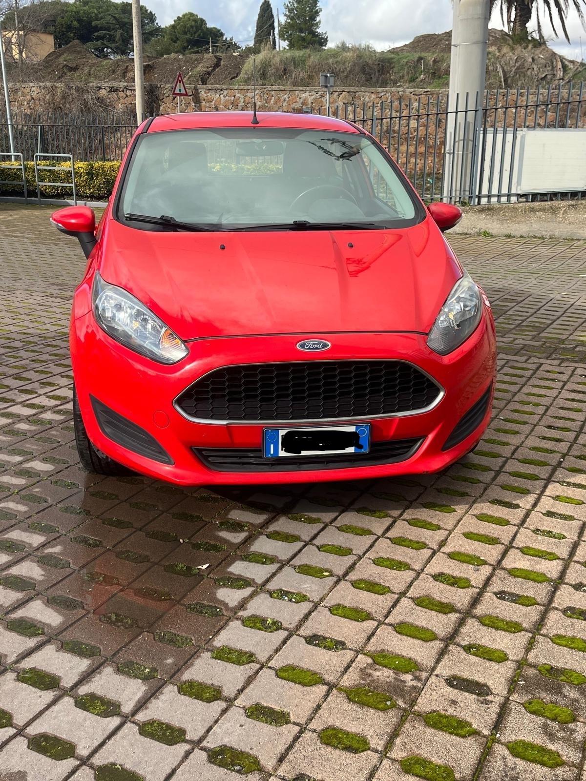 Ford Fiesta 1.5 TDCi 75CV 5 porte ST-Line