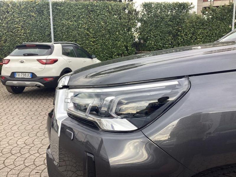 Toyota Hilux 2.4 Diesel AT Double Cab 4WD Executive MY24