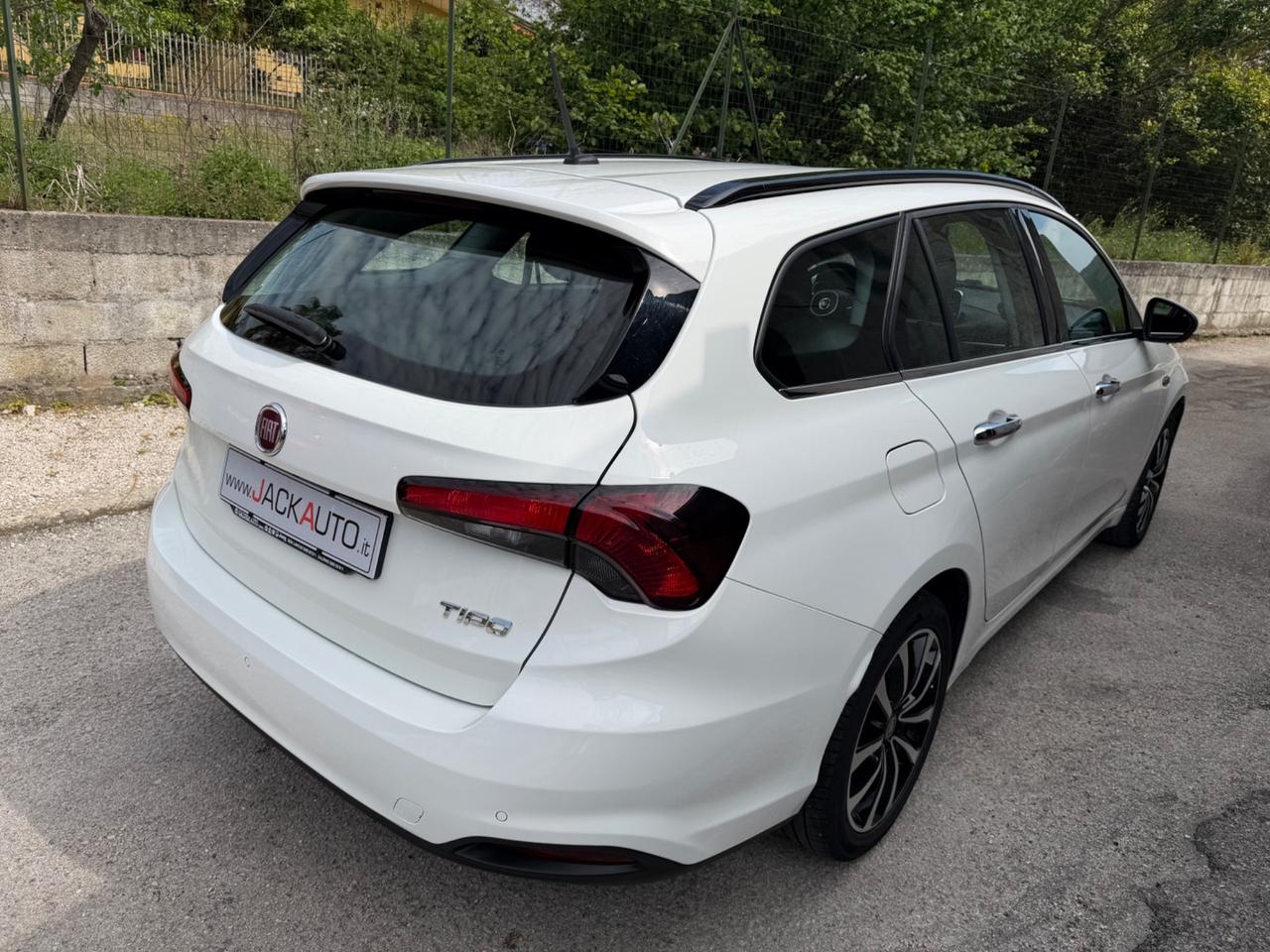 Fiat Tipo 1.4 T-Jet 120CV GPL SW Lounge