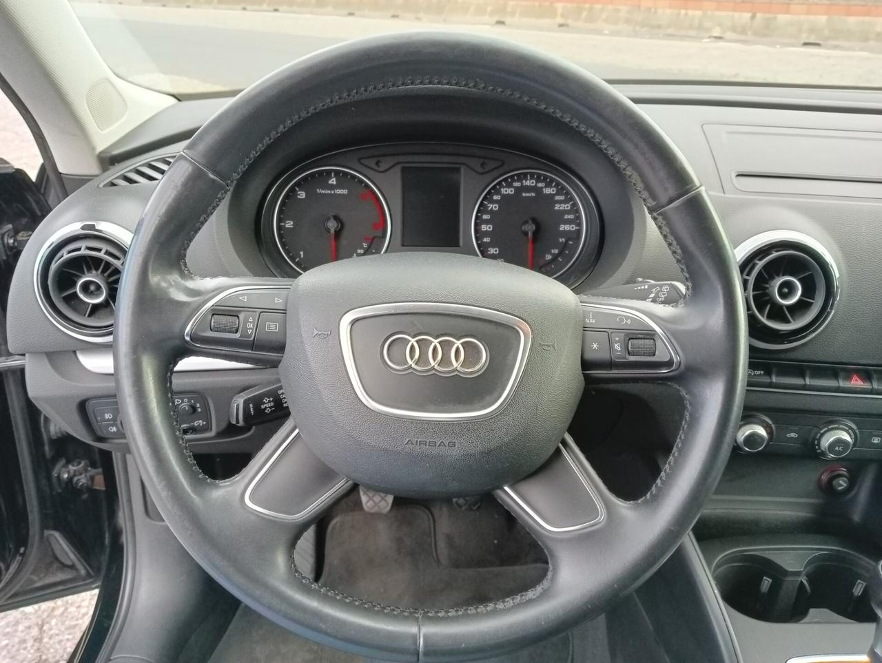 Audi A3 1.6 TDI 110Cv