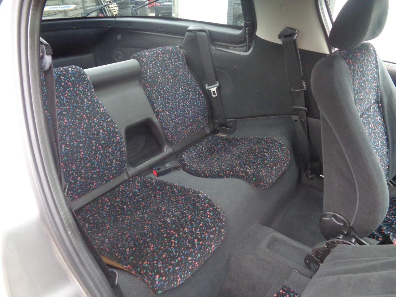Opel Tigra 1.6i 16V cat