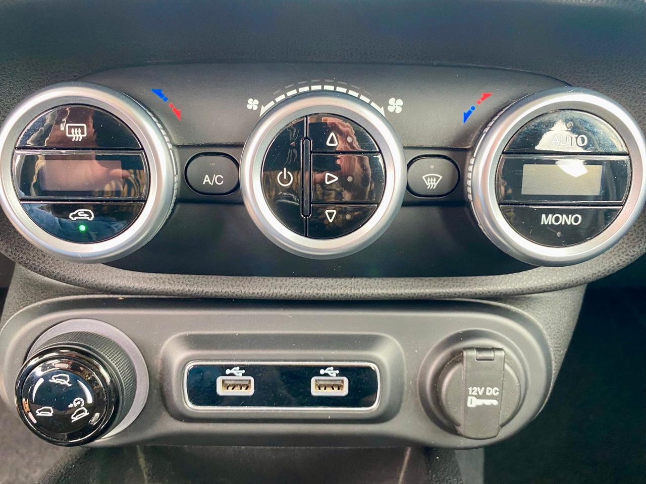 Fiat 500L 1.4 95 CV S&S Cross