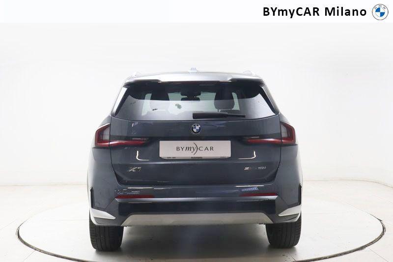 BMW X1 18 i xLine sDrive DCT