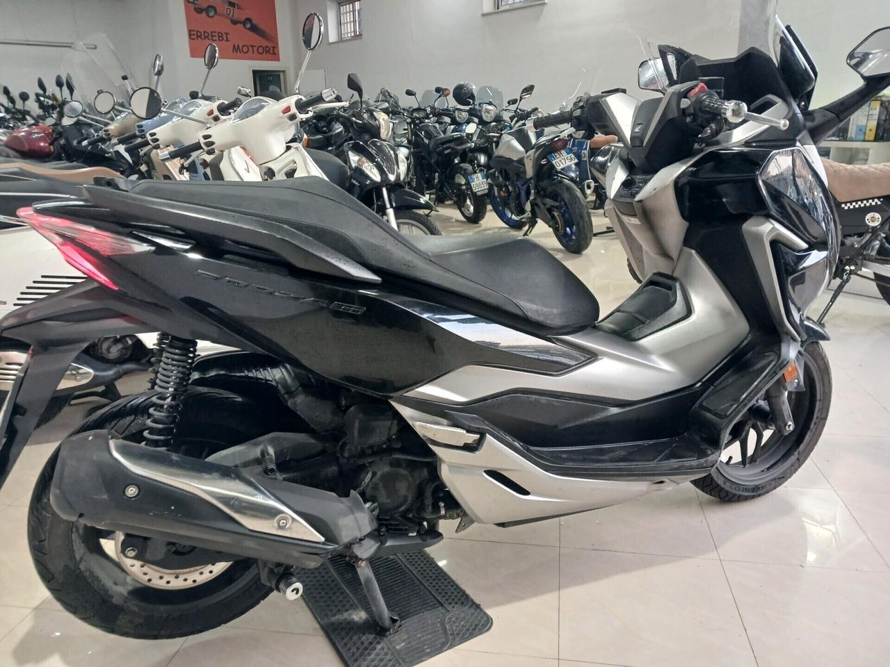 Honda Forza 300 GARANTITO 12 MESI