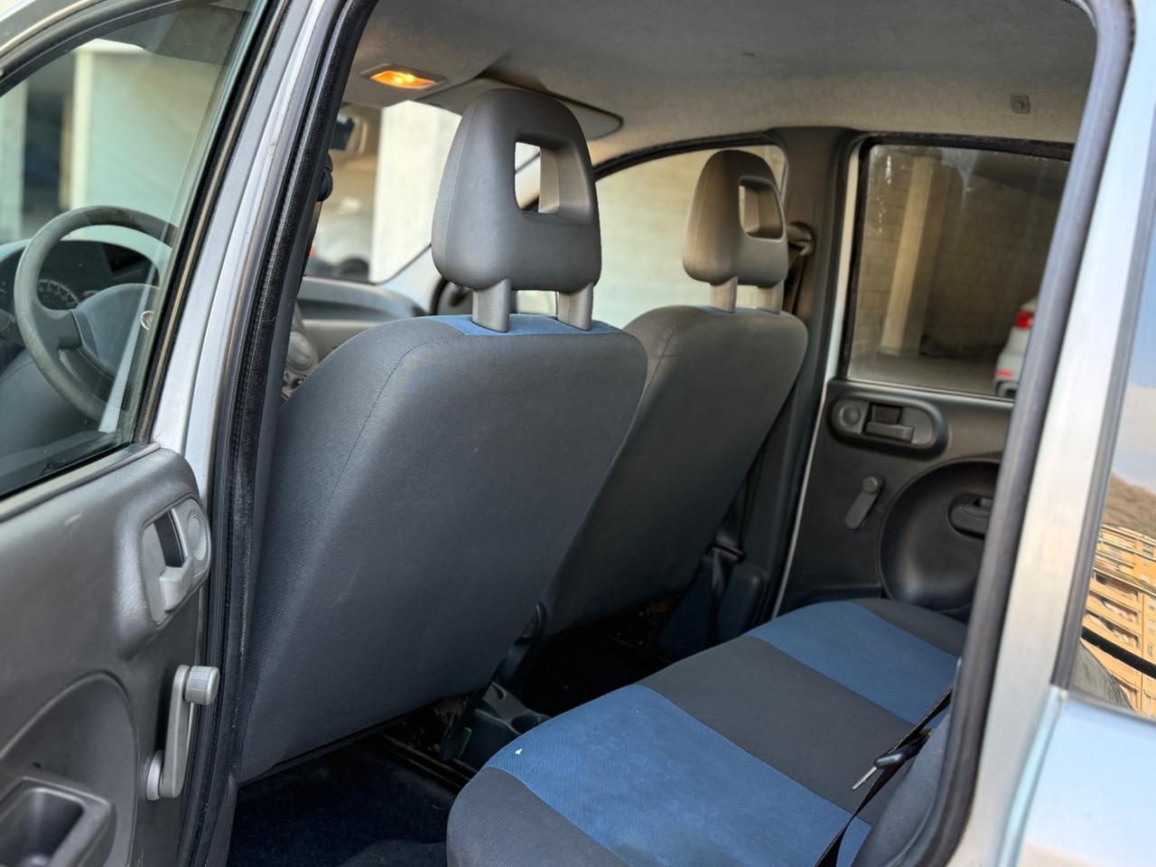 Fiat Panda 1.2 Dynamic 2011 neopatentati