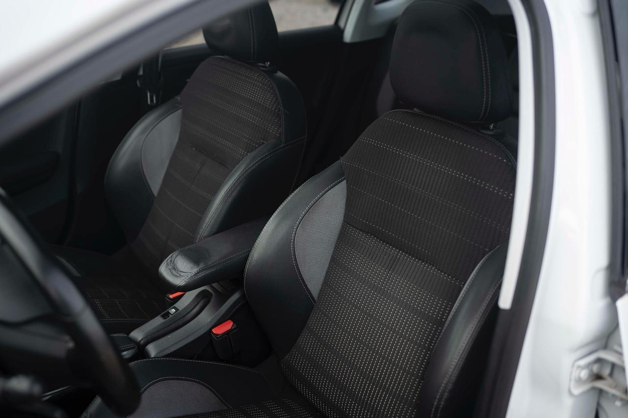 Peugeot 2008 1.6 120 gancio