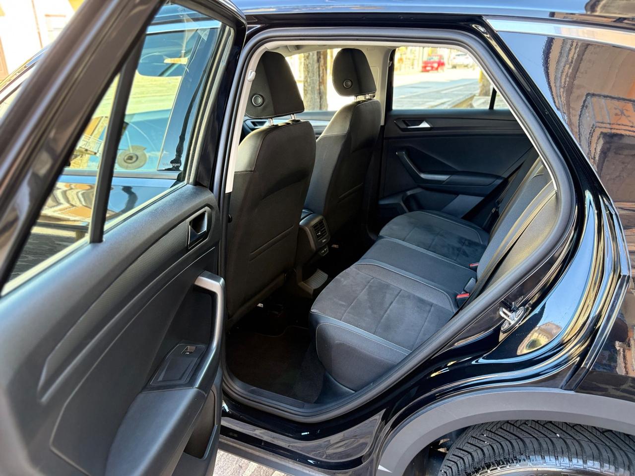 Volkswagen T-Roc 2.0 TDI Style FULL/LED/NAV