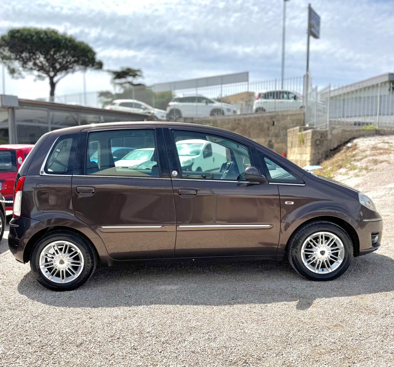 Lancia MUSA 1.4 Oro Ecochic GPL