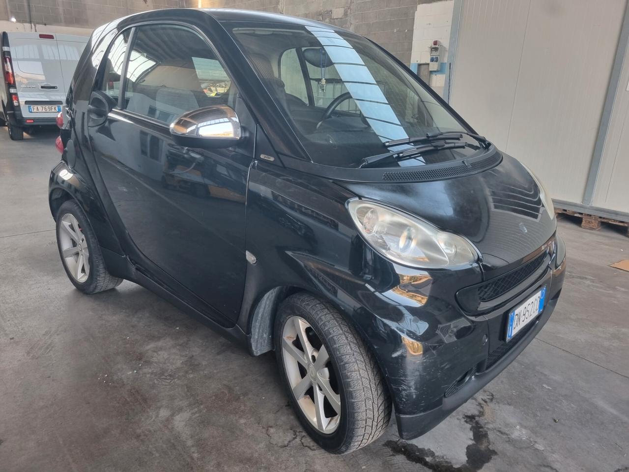 Smart ForTwo 1000 52kW coupé pulse