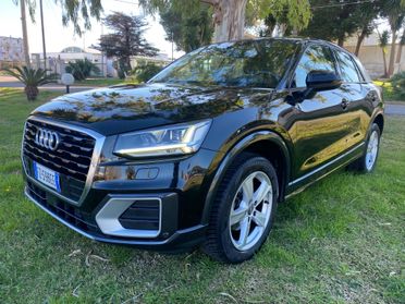 Audi Q2 35 TDI S tronic Admired