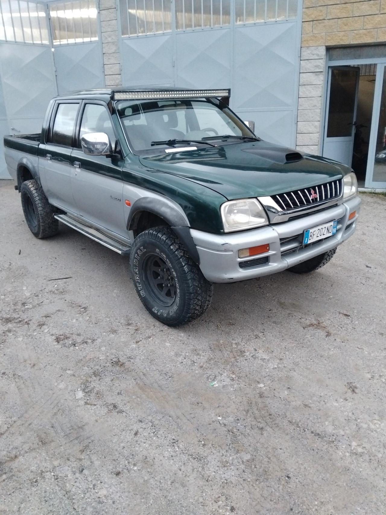 Mitsubishi L200 2.5 TDI 4WD Double Cab Pick-up GL