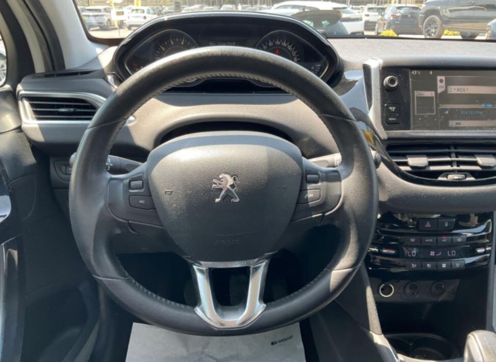 Peugeot 208 1.2 VTi 82 CV 5 porte Allure