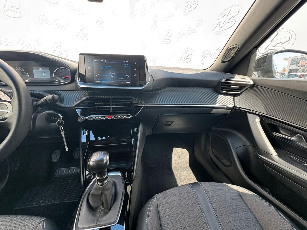 Peugeot 2008 1.2 PureTech 130cv S&S Allure