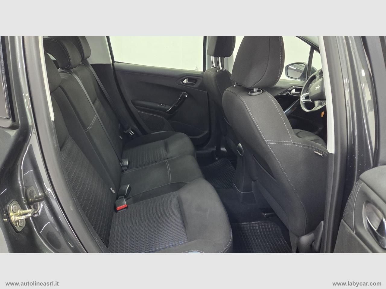 PEUGEOT 208 1.4 HDi 68 CV 5p. Allure