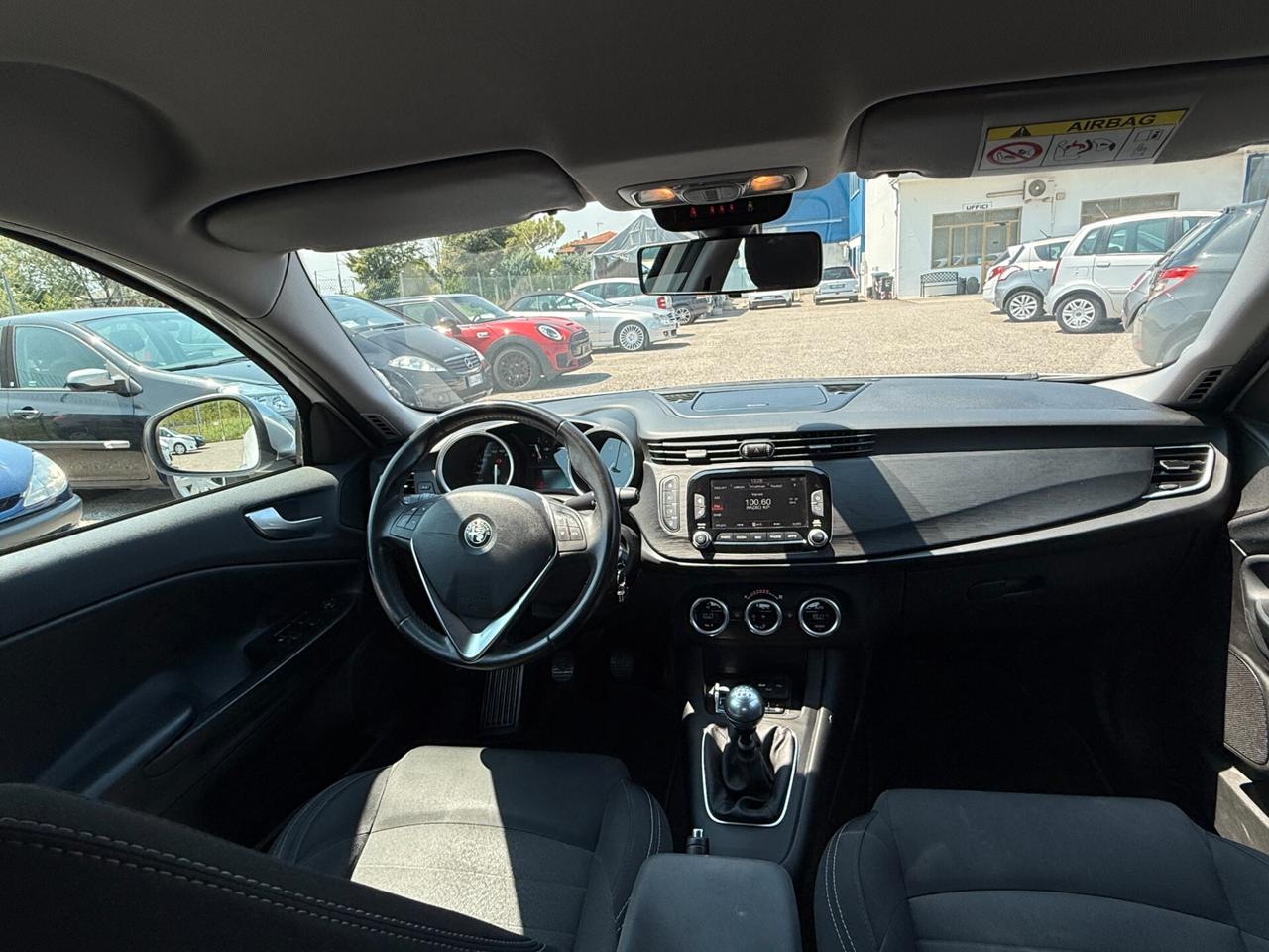 Alfa Romeo Giulietta 1.6 JTDm-2 120 CV Distinctive