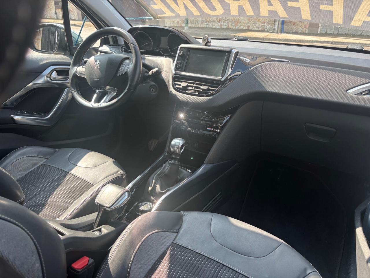 Peugeot 2008 1.6 e-HDi 92 CV Stop&Start Allure