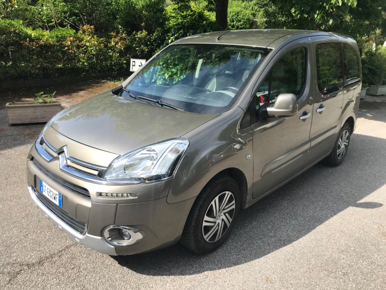 Citroen Berlingo Multispace 1.6 e-HDi 90 ETG6 Seduction Automatico GancioTraino