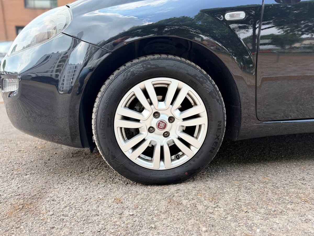 Fiat Punto 1.3 mjt 16v Young 75cv 5p