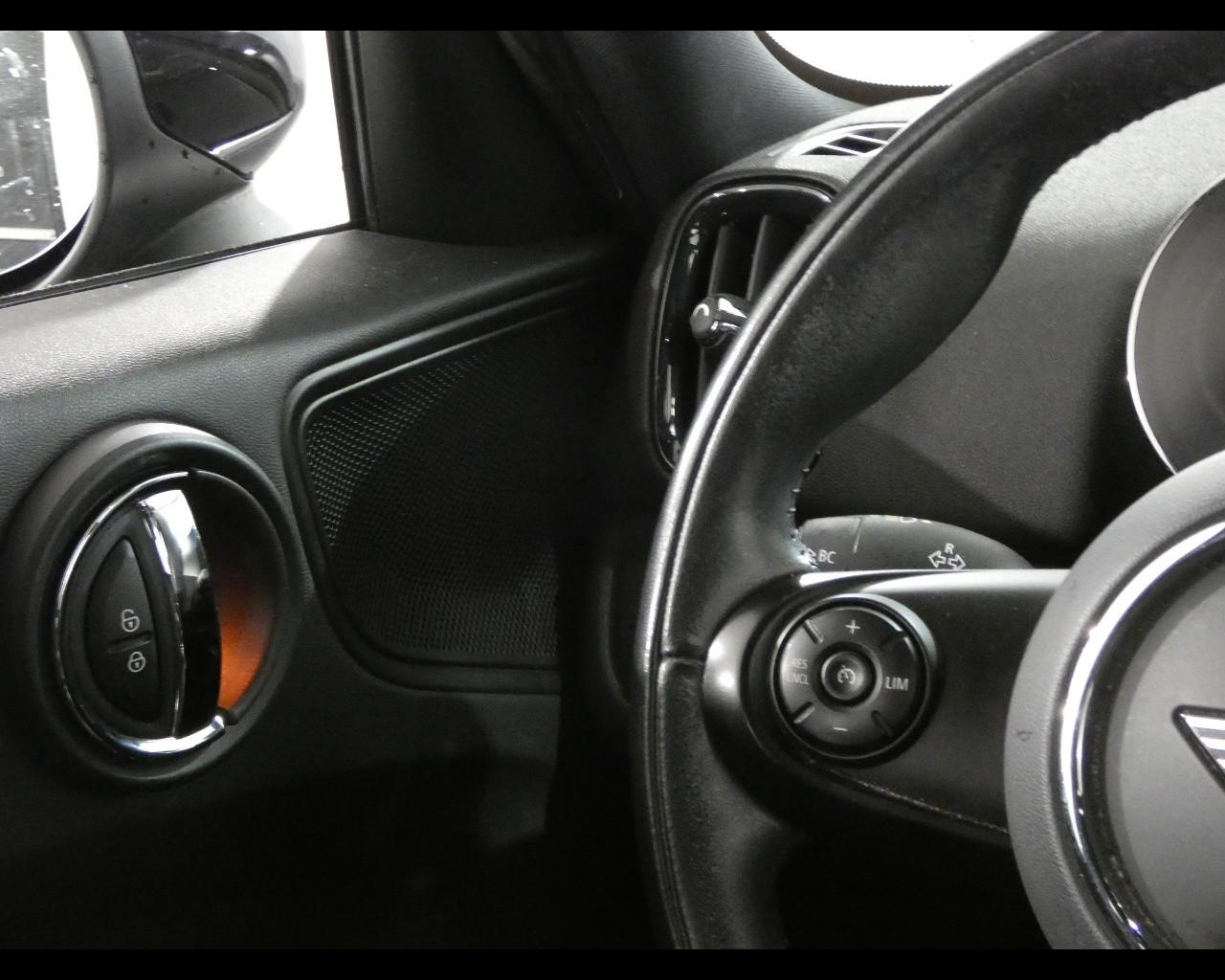 MINI Mini Countrym.(F60) - Mini 2.0 Cooper D Northwood Edition Countryman