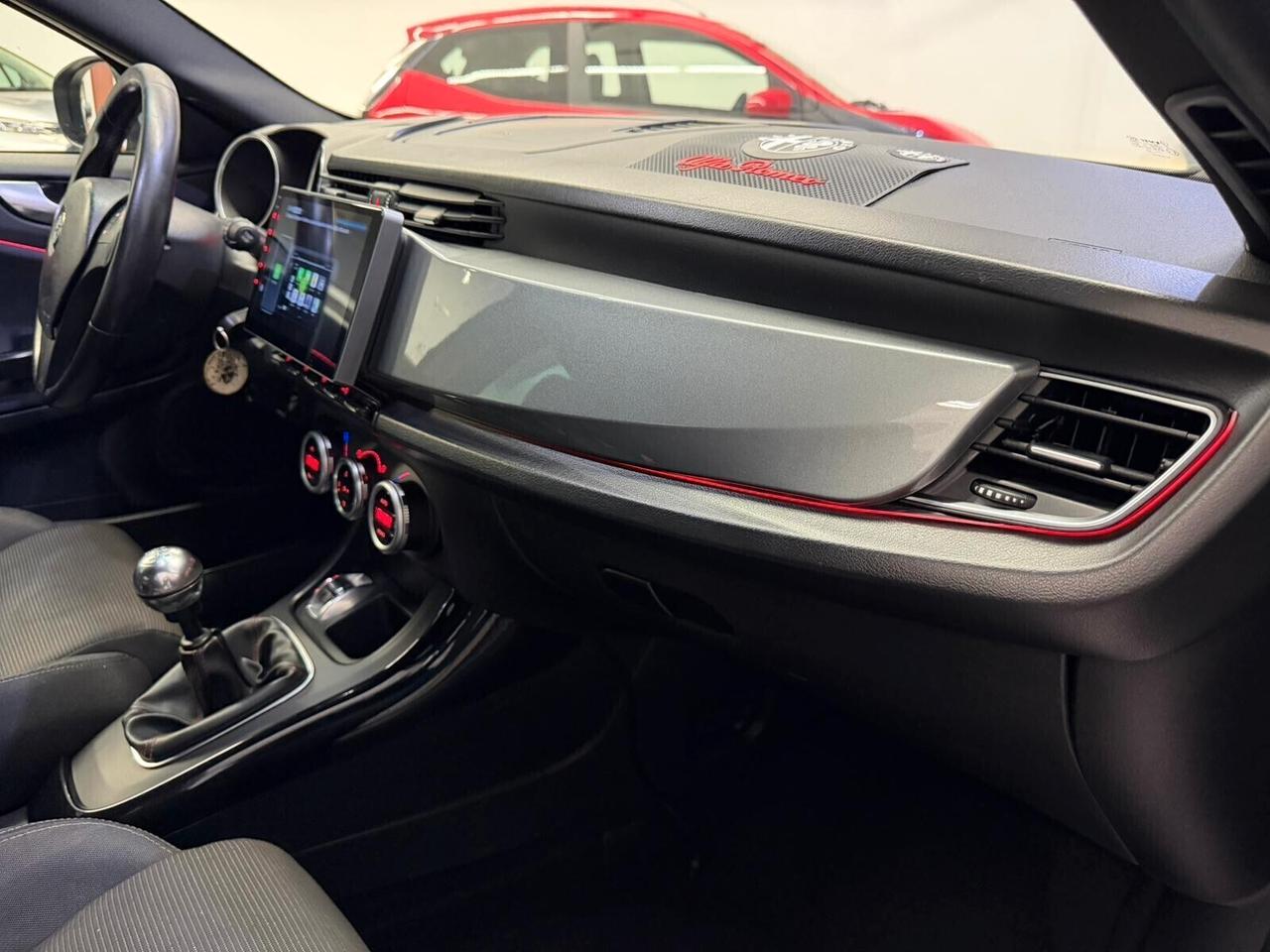 Alfa Romeo Giulietta 2.0 JTDm-2 140 CV Distinctive