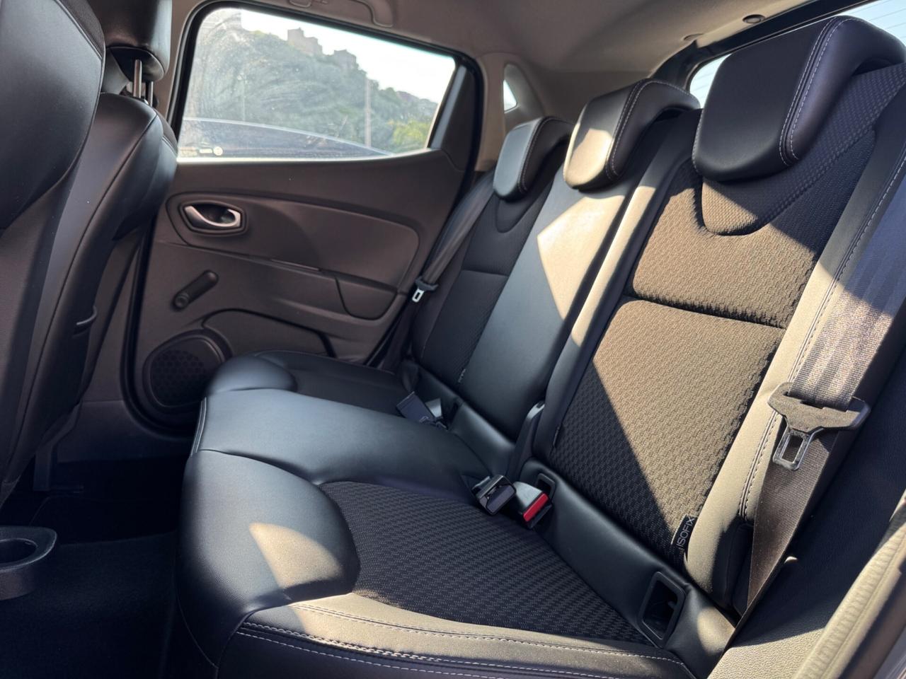 Renault Clio dCi 8V 90 CV 5 porte Duel