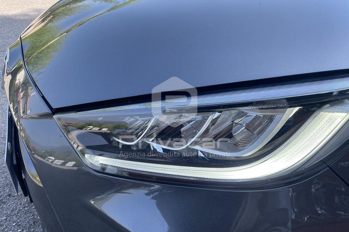 TOYOTA Yaris 1.5 Hybrid 5 porte Trend