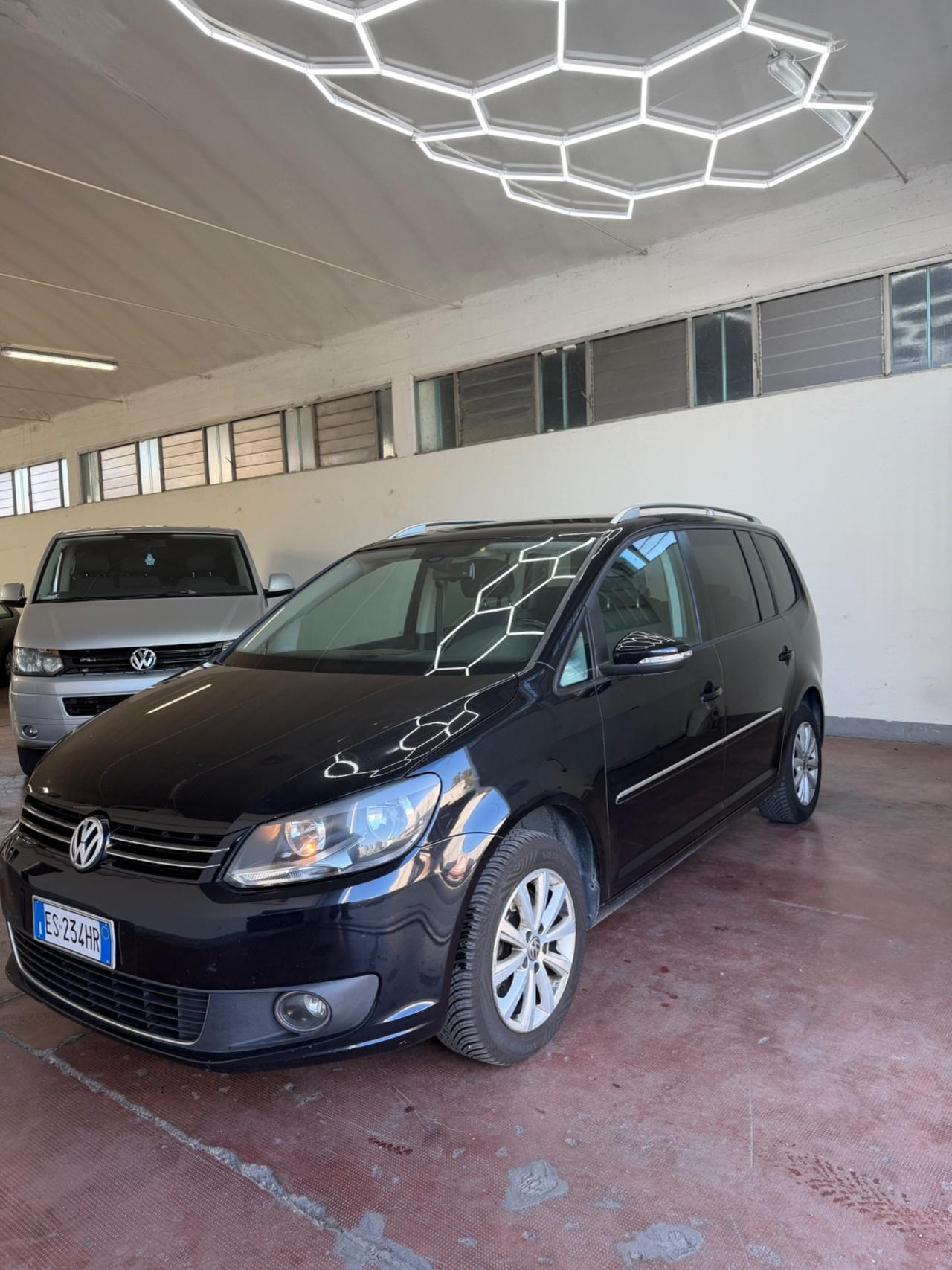 Volkswagen Touran 1.4 TSI DSG Highline EcoFuel