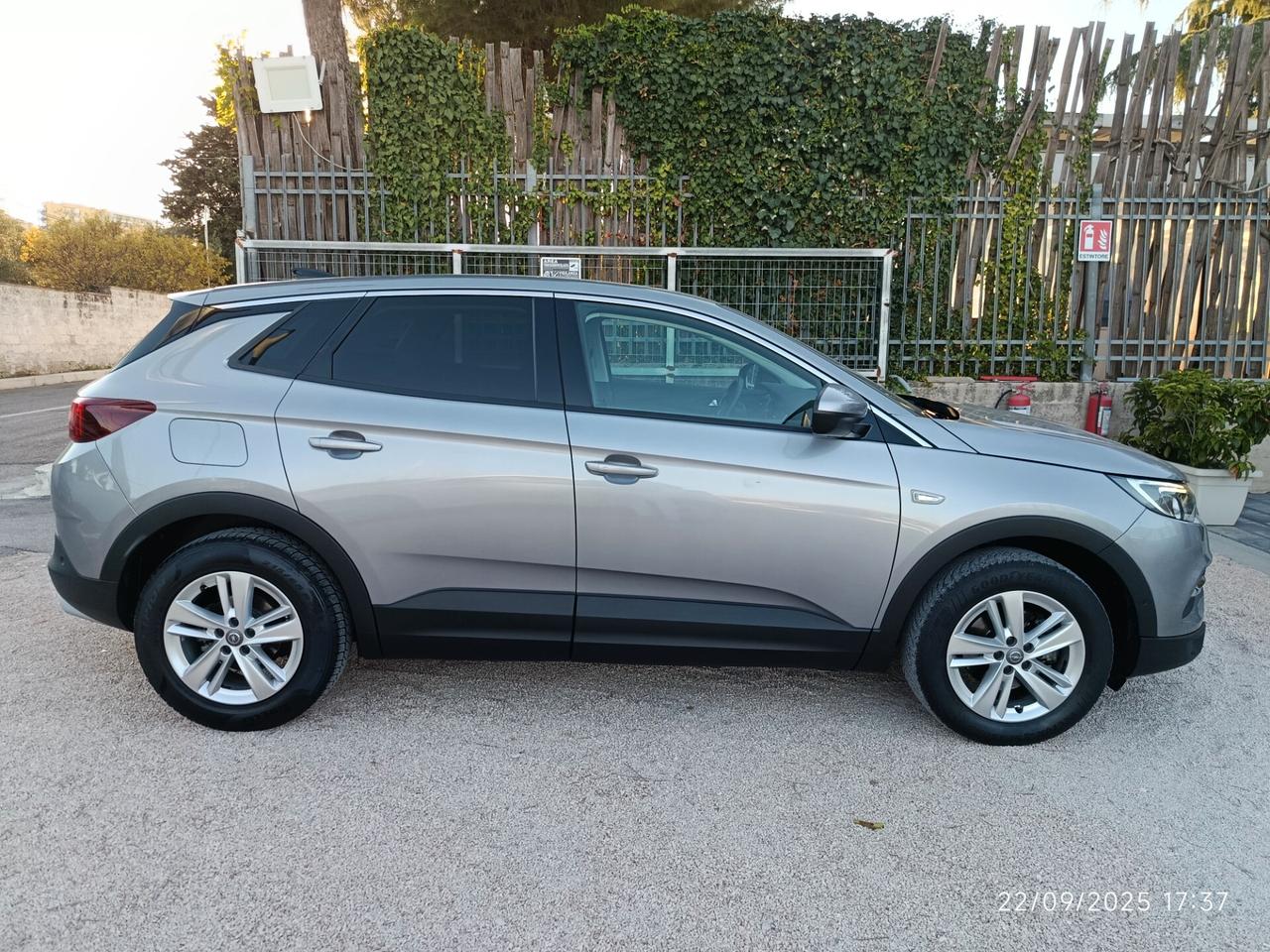 Opel Grandland X 1.5 diesel Ecotec Start&Stop Innovation