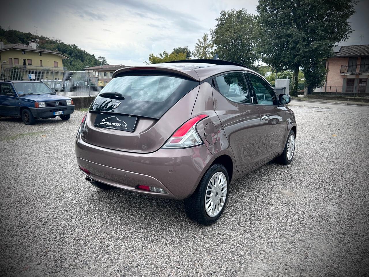 Lancia Ypsilon 1.3 MJT- TETTO APRIBILE-UNIPROPRIETARIO