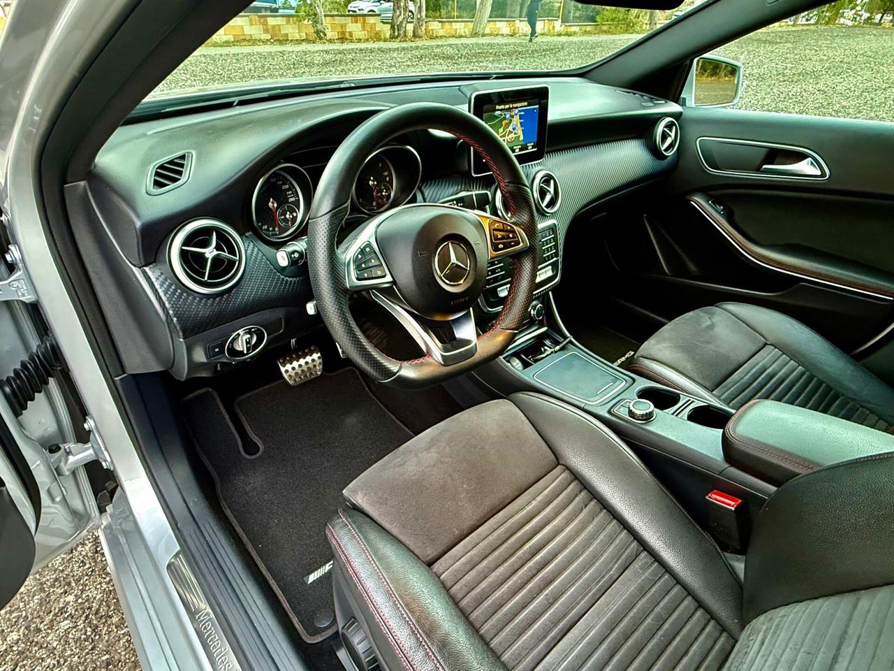 MERCEDES-BENZ A 200 D 136 CV AMG PREMIUM PLUS