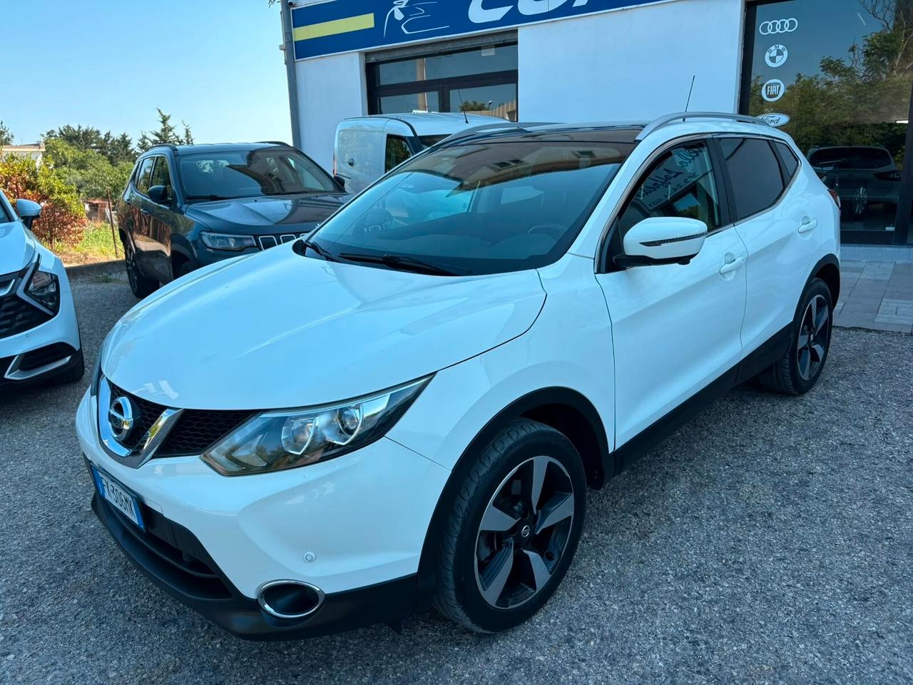 Nissan Qashqai 1.5 dCi N-Connecta