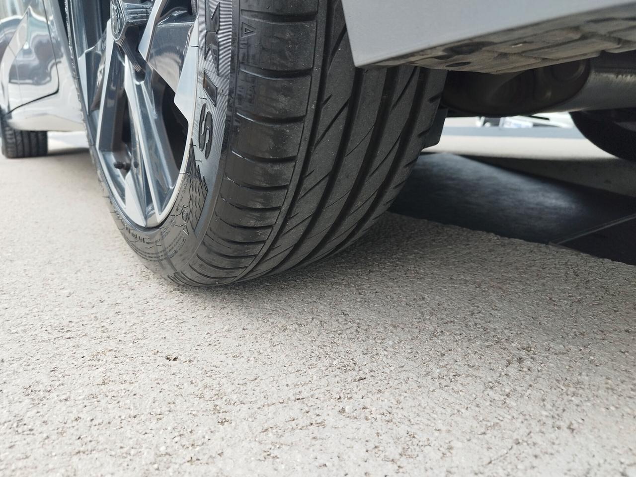 PEUGEOT 308 1.2 PURETECH 130 CV ALLURE