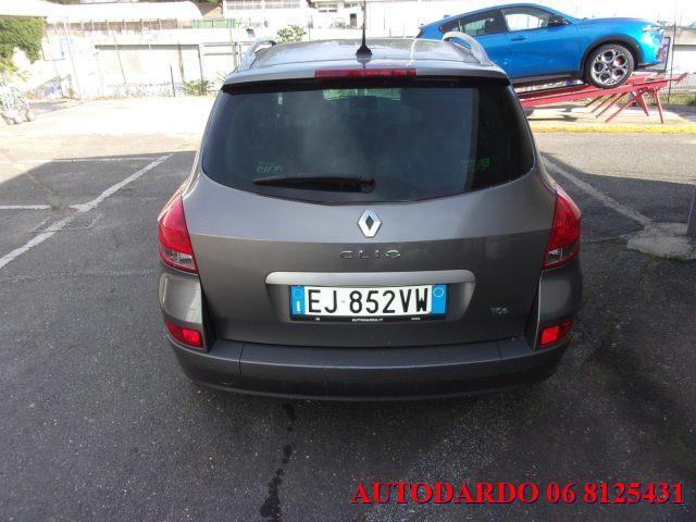 RENAULT Clio 1.2 16V TCE 100CV SporTour Dynamique