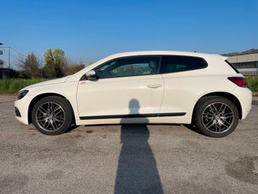 Volkswagen Scirocco 2.0 TDI 140CV DPF DSG