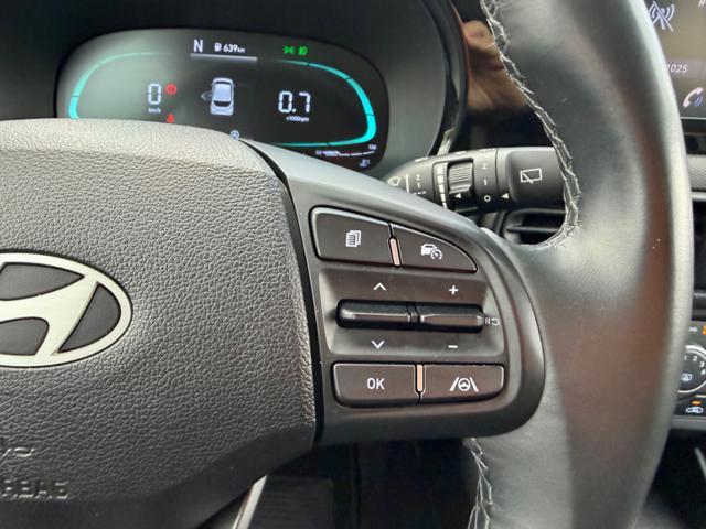 HYUNDAI i10 1.0 MPI AUTOMATICA CONNECTLINE+VIRTUAL+NAVI+PDC