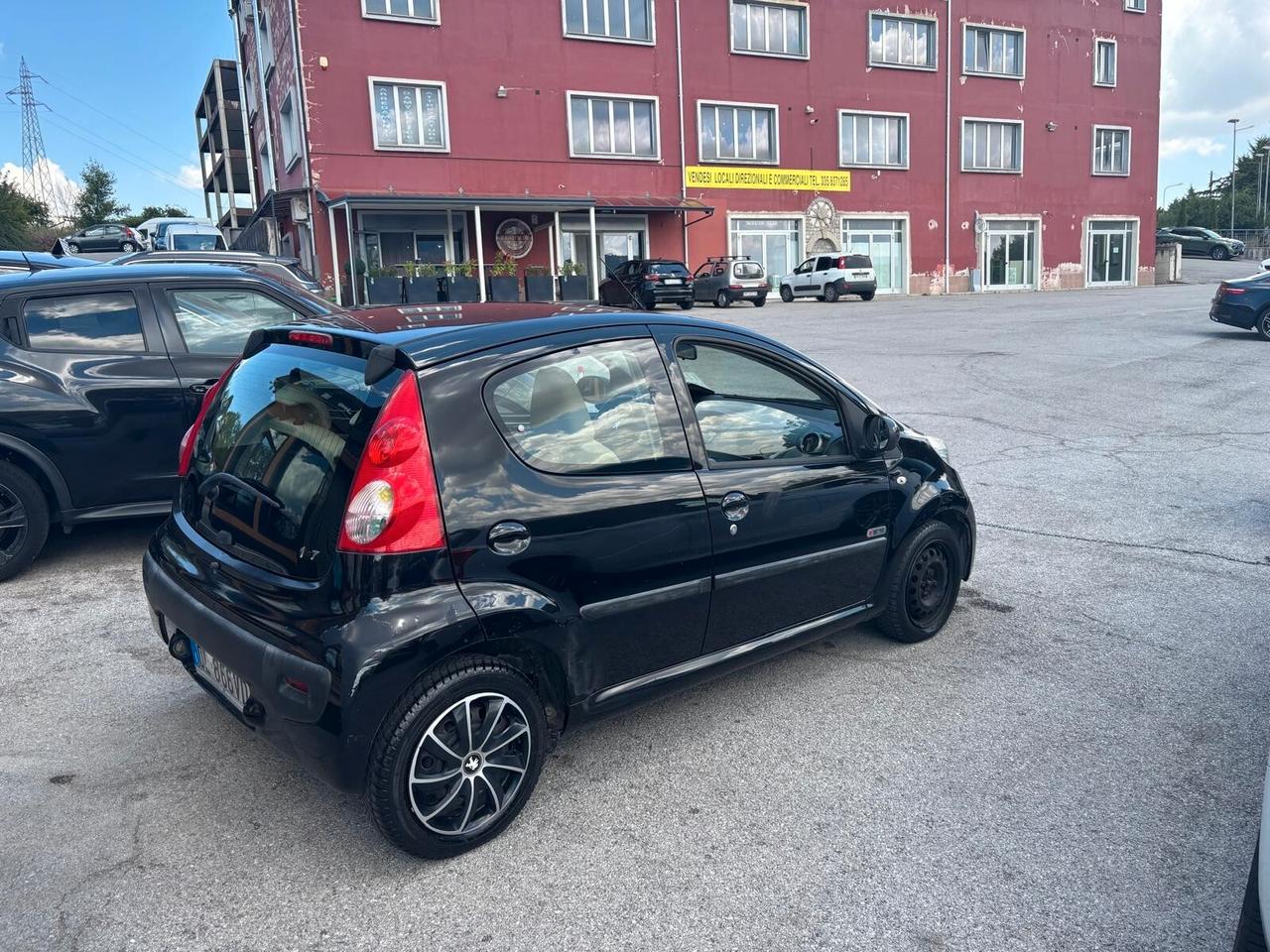 Peugeot 107 1.0 68CV 5p. Sweet Years