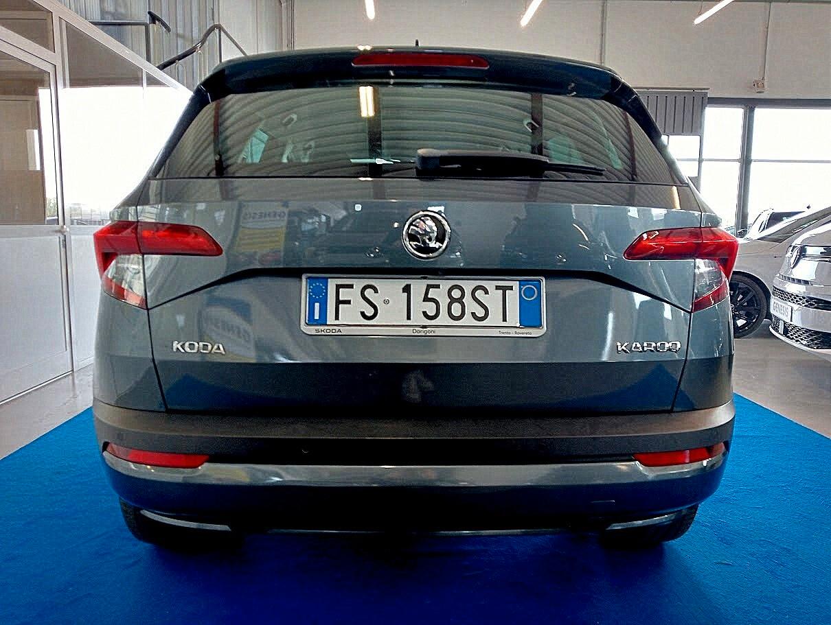 Skoda Karoq 1.6 TDI AMBITION CARPLAY CAMERA 17" PRONTA CONS