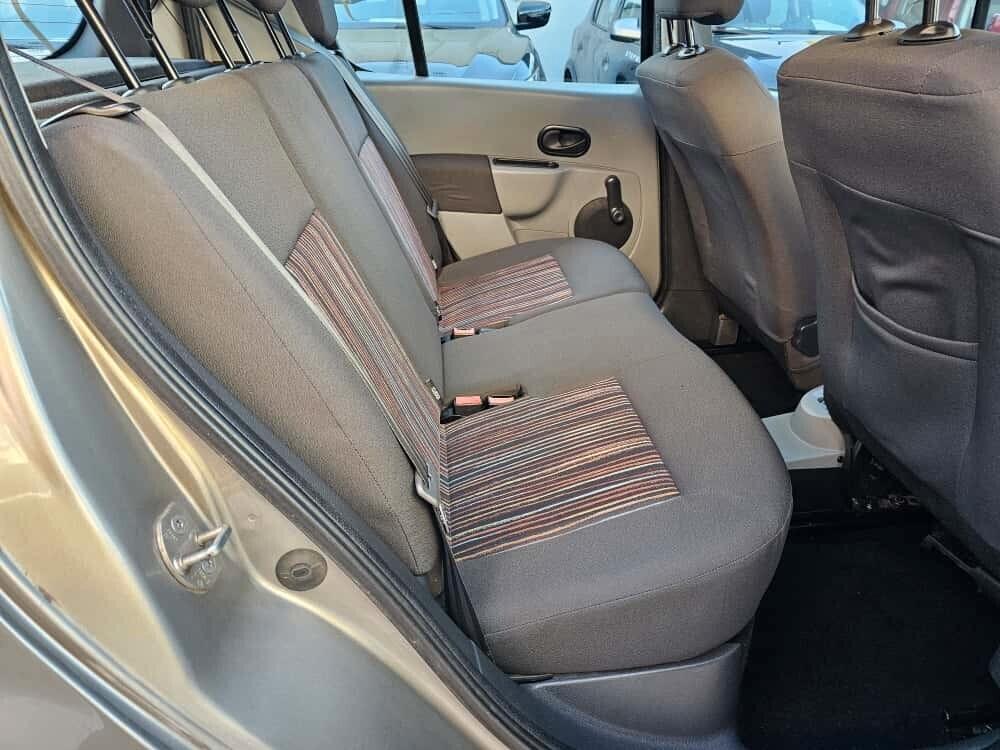 Renault Modus 1.2 16V Dynamique