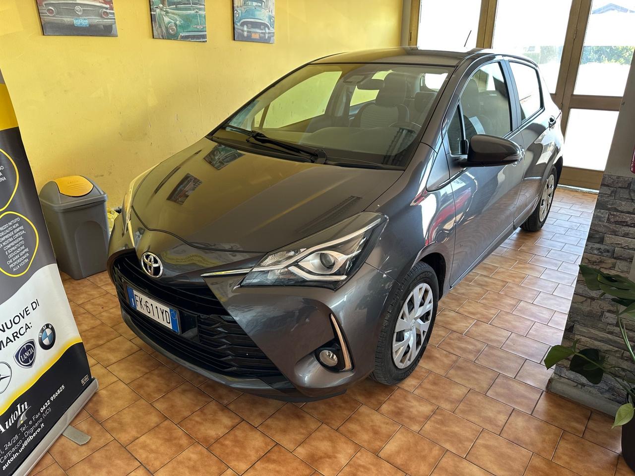 Toyota Yaris 1.3benz. 95.000km