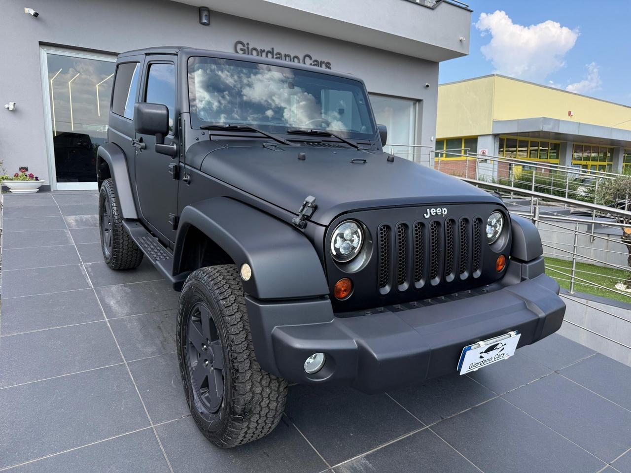 Jeep Wrangler 2.8 CRD DPF Sahara Auto rimessa a nuovo