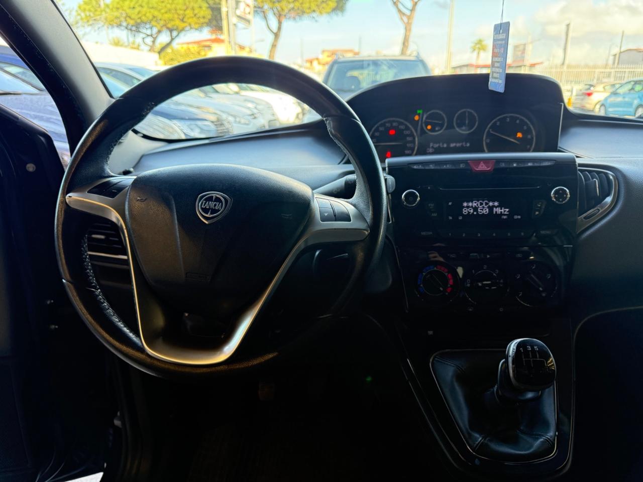 Lancia Ypsilon full optional