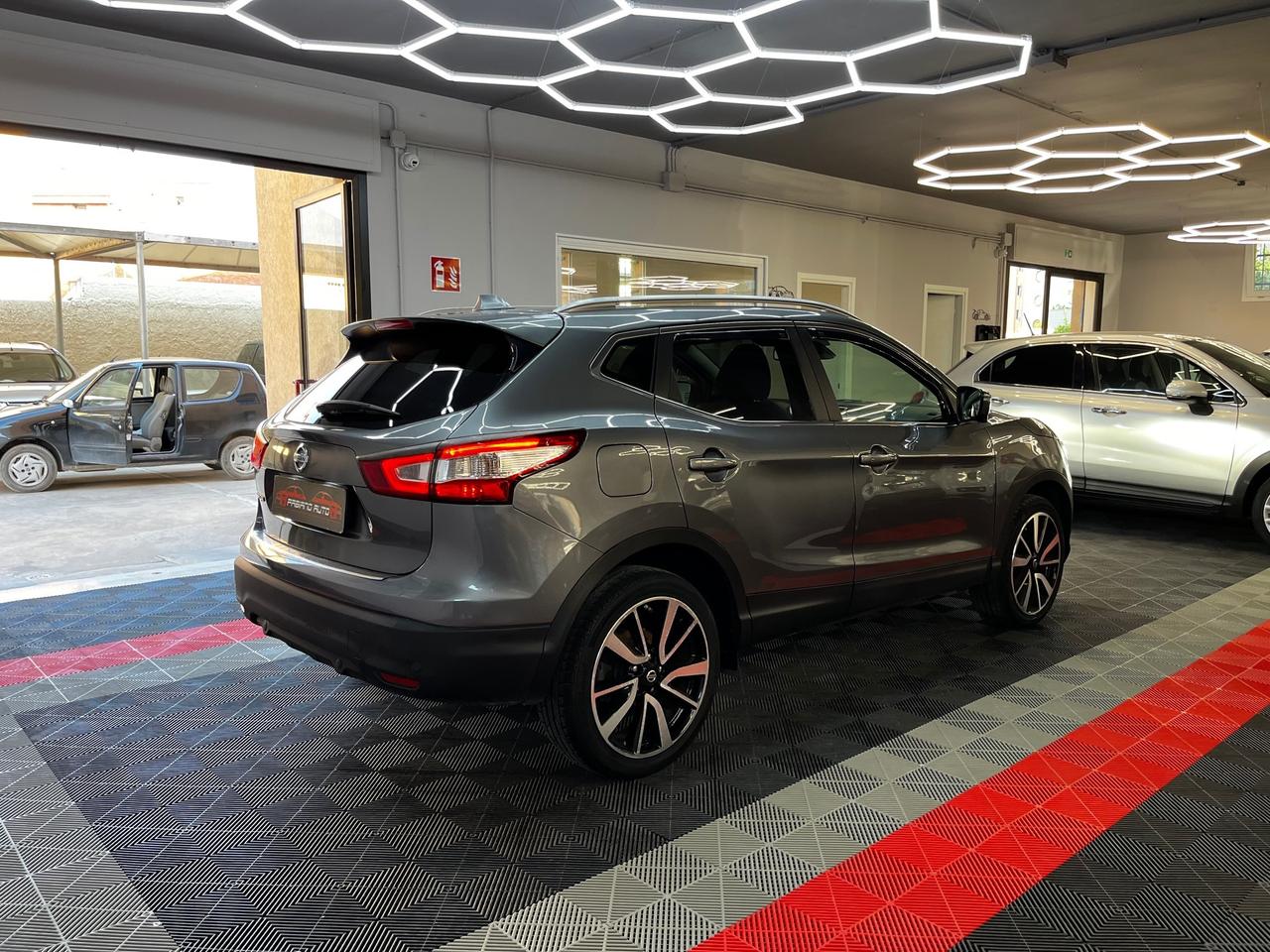 Nissan Qashqai 1.5 dCi Tekna - FABIANOAUTO