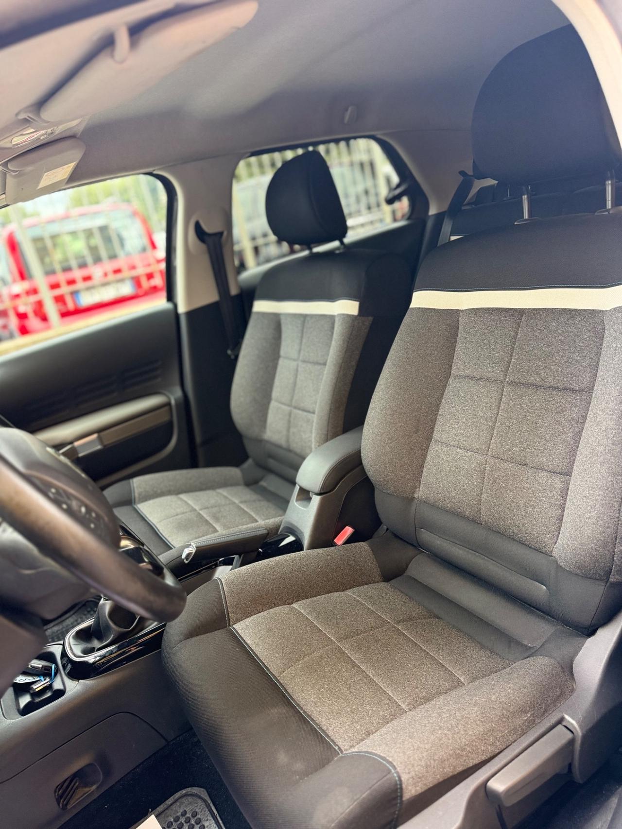 Citroen C4 Cactus BlueHDi 100 S&S Shine