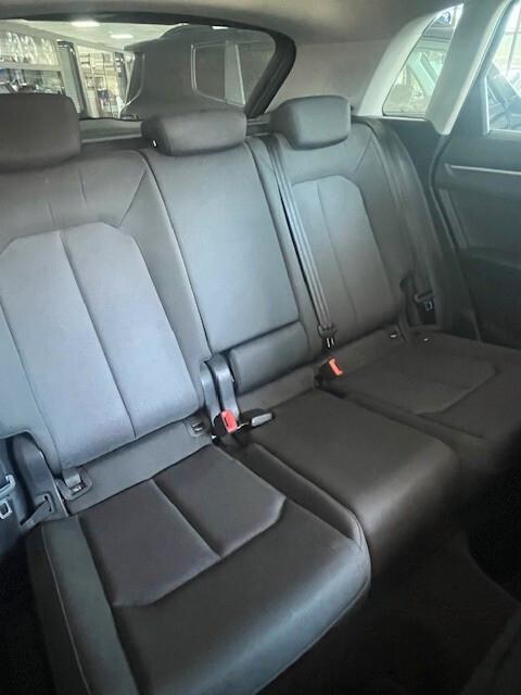 Audi Q3 40 TDI quattro S tronic Business Advanced