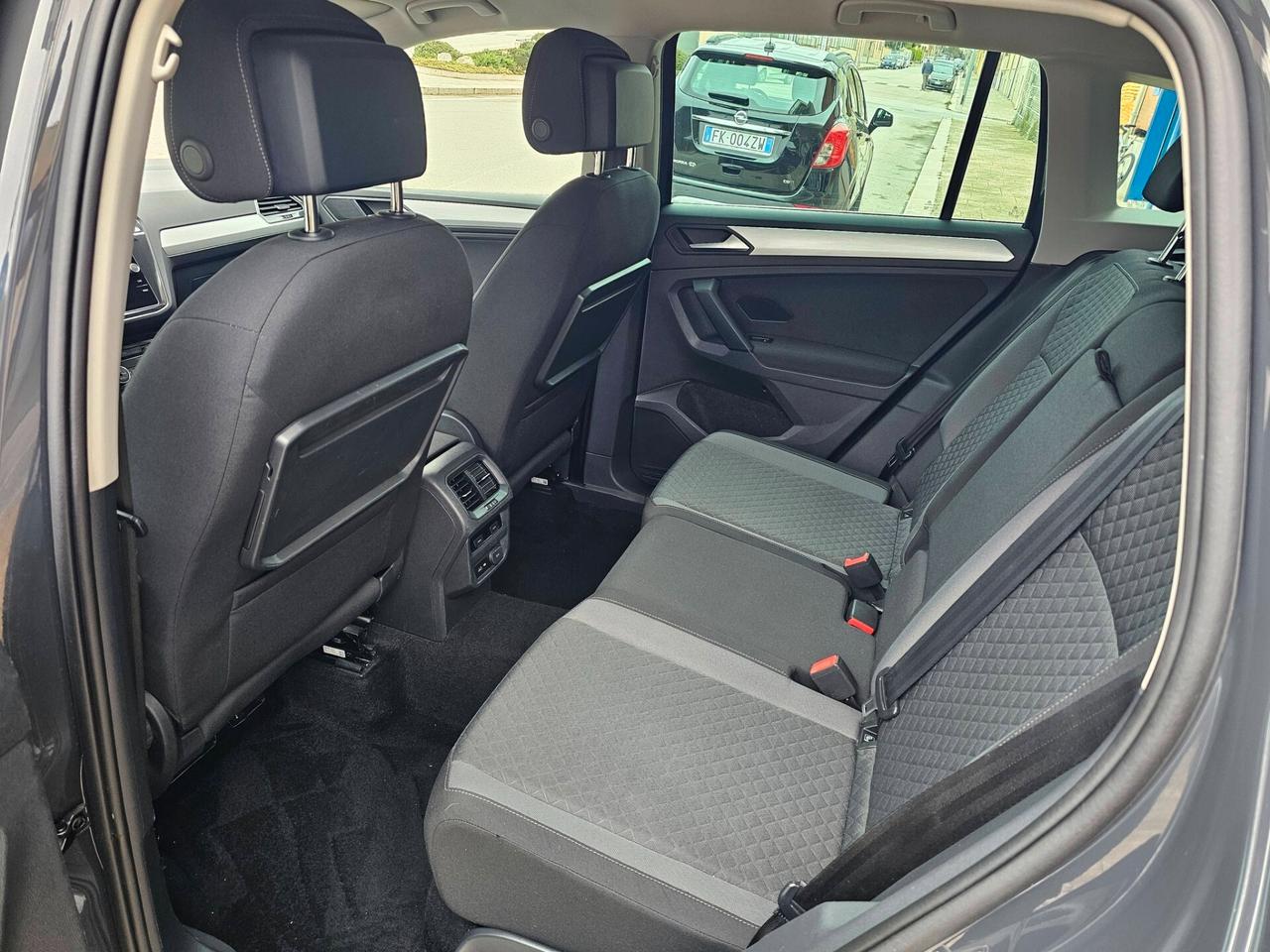 Volkswagen Tiguan 1.6 TDI 115CV Business BlueMotion Technology